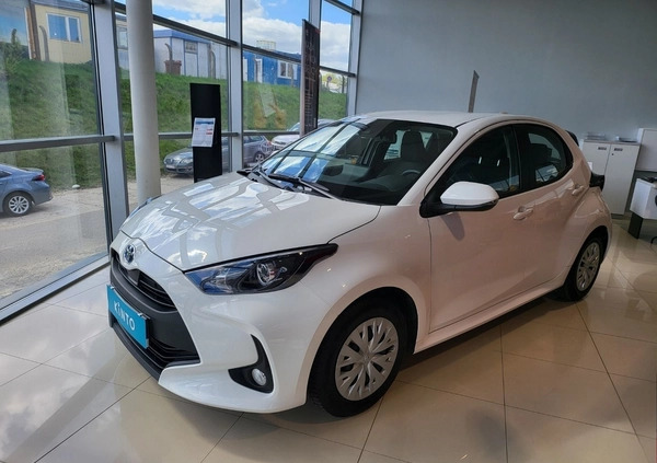 Toyota Yaris cena 84900 przebieg: 15026, rok produkcji 2022 z Mława małe 301